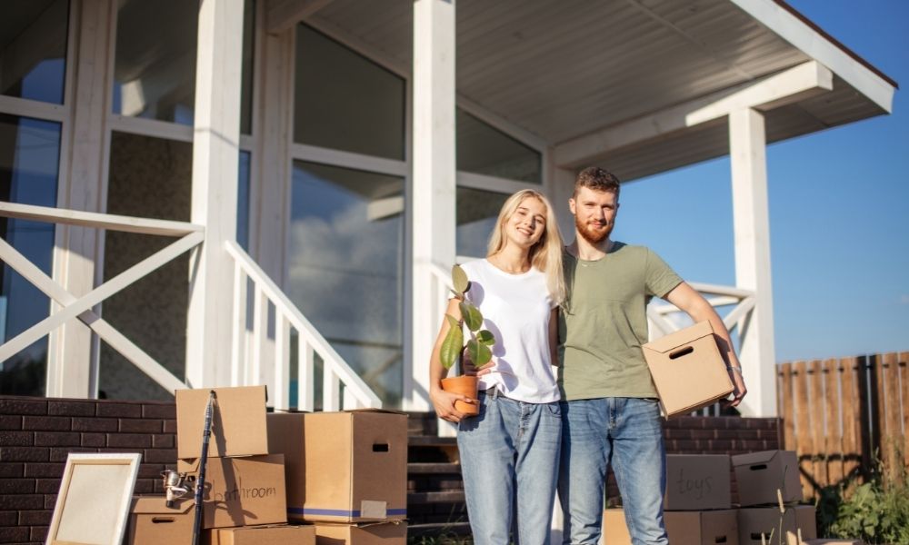 Moving Etiquette: How To Keep Neighbors Happy When You Move
